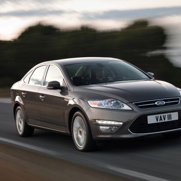 mondeo-sedan %2